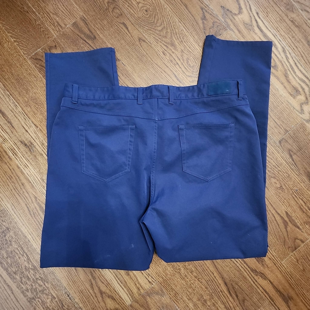 Peter Millar 40x32 Navy Blue, Cream, and Gray Eb66 Pants. - Picture 2 of 8